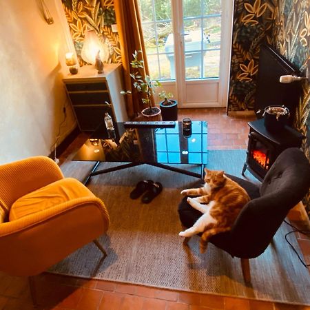 Chambre Hotes Montpinchon Εξωτερικό φωτογραφία